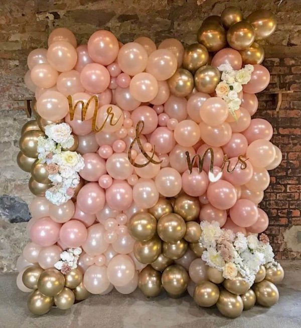 Balloon Wall for anniversary