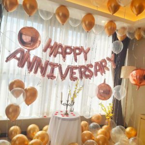 Anniversary decorations with balloons
